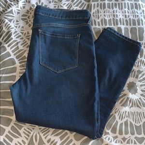Old Navy cropped jeans